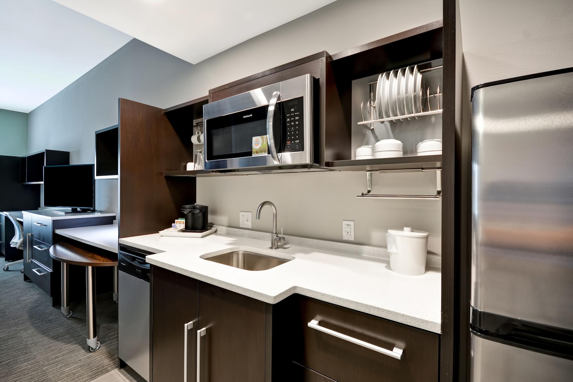 Home2 Suites Pensacola I-10 At North Davis Hwy מראה חיצוני תמונה