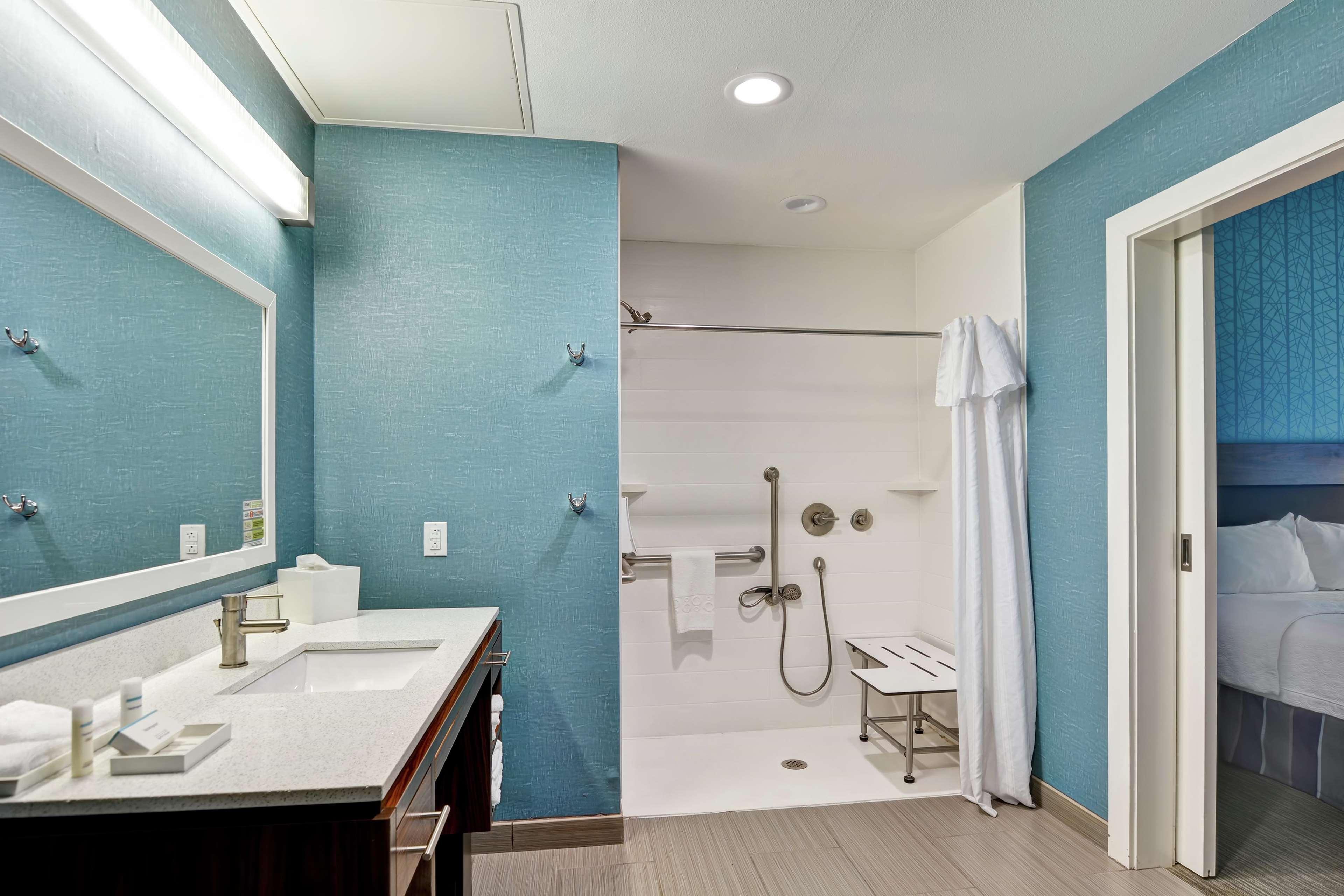 Home2 Suites Pensacola I-10 At North Davis Hwy מראה חיצוני תמונה