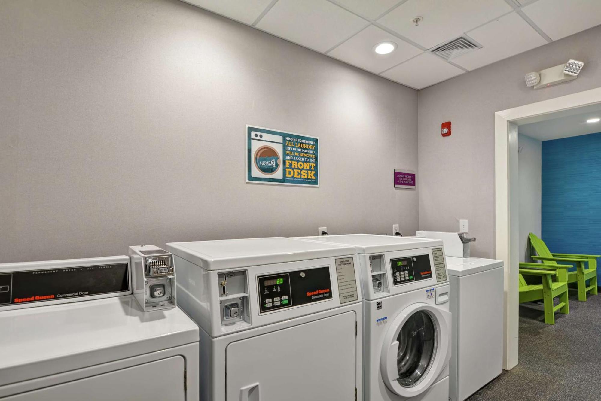 Home2 Suites Pensacola I-10 At North Davis Hwy מראה חיצוני תמונה