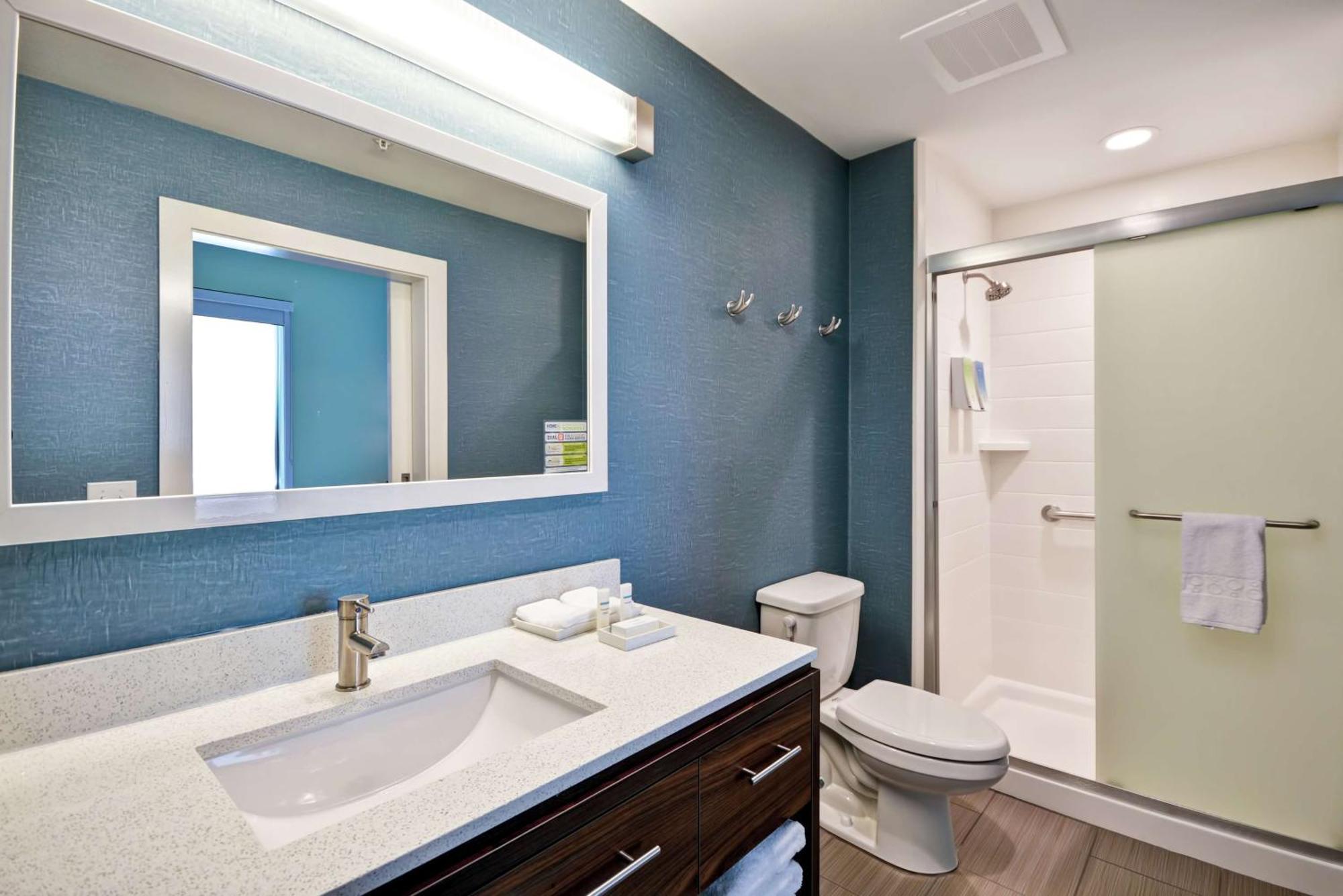 Home2 Suites Pensacola I-10 At North Davis Hwy מראה חיצוני תמונה