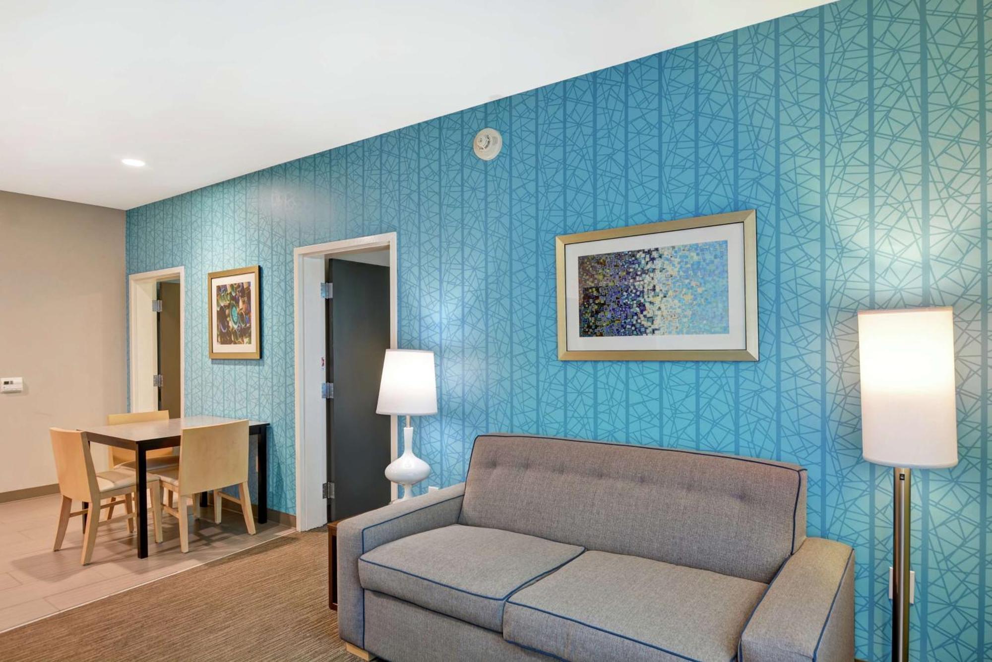 Home2 Suites Pensacola I-10 At North Davis Hwy מראה חיצוני תמונה